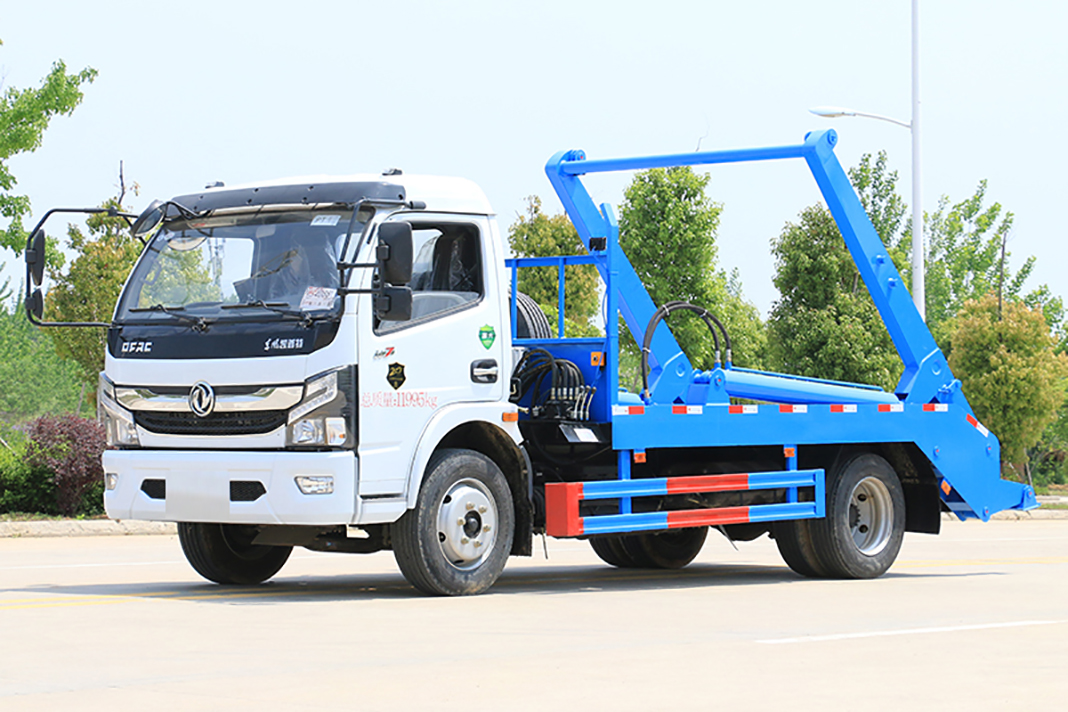 國六東風(fēng)大多利卡 5~6方 擺臂垃圾車 國六東風(fēng)大多利卡 5~6方 擺臂垃圾車