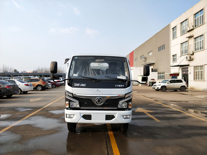 國(guó)六5方東風(fēng)灑水車 國(guó)六5方東風(fēng)灑水車